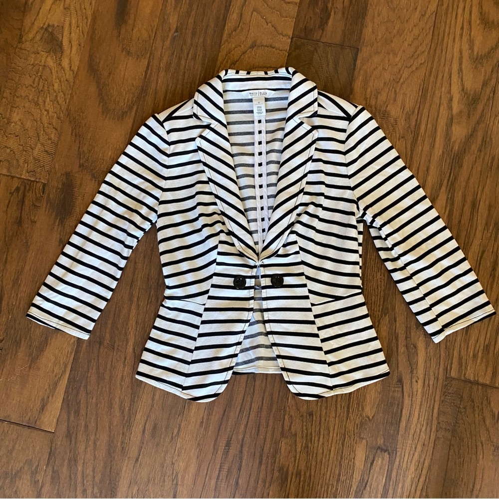 🔲 White House Black Market Striped Blazer